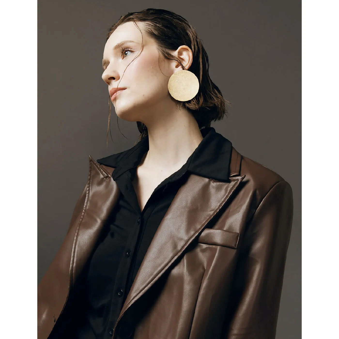 CLASSIC BROWN LEATHER BLAZER