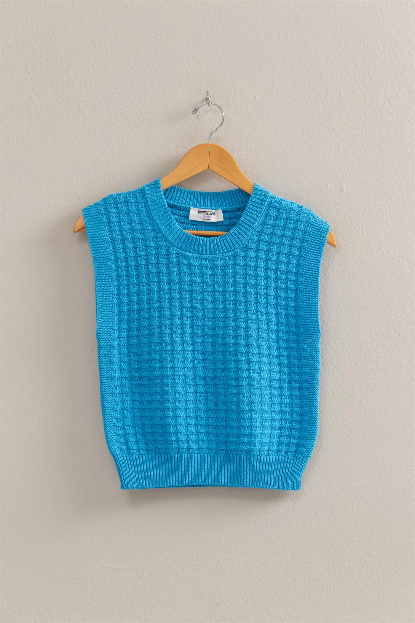 DZ25A709-Crew Neck Textured Sweater Vest