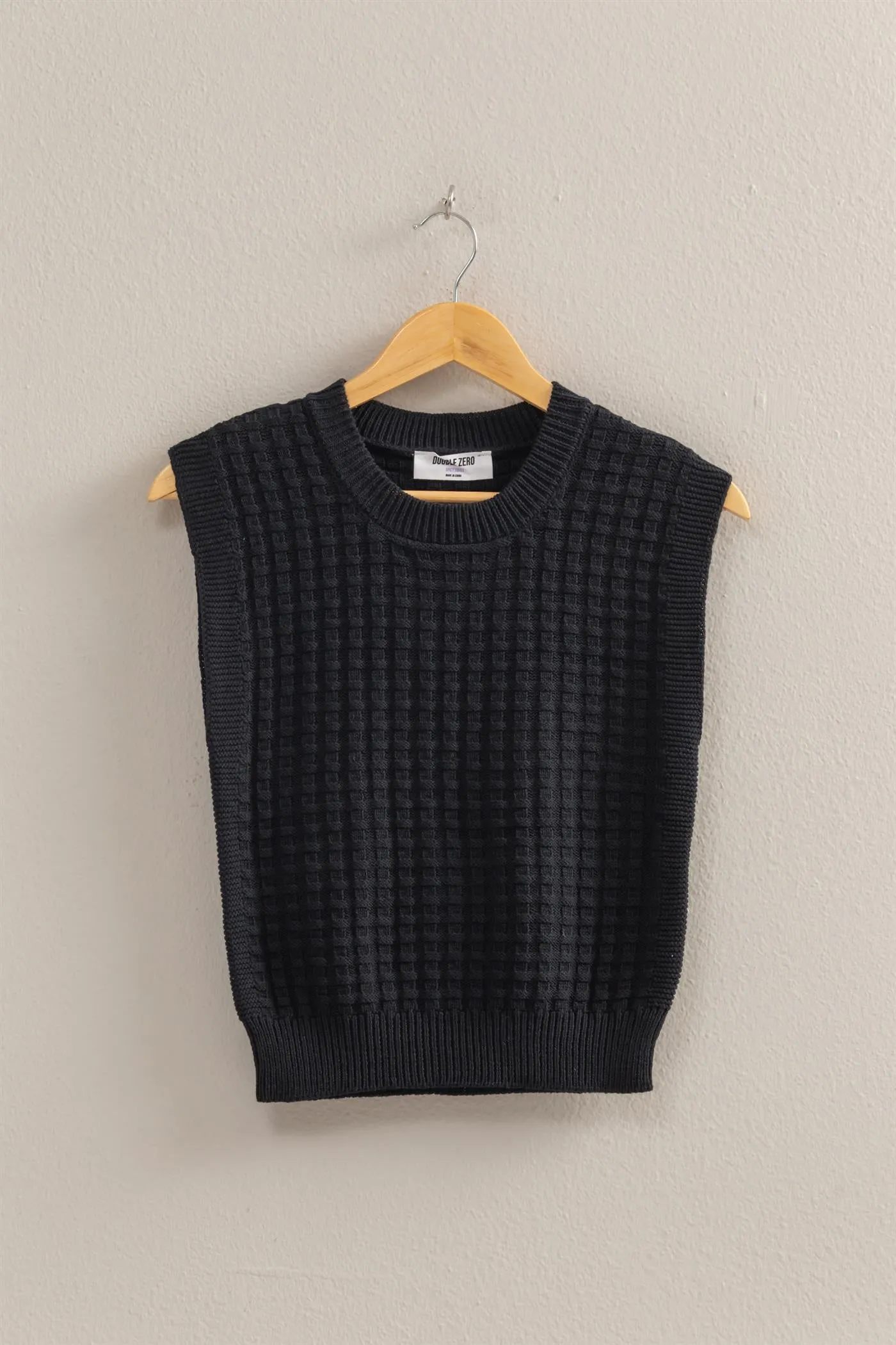 DZ25A709-Crew Neck Textured Sweater Vest