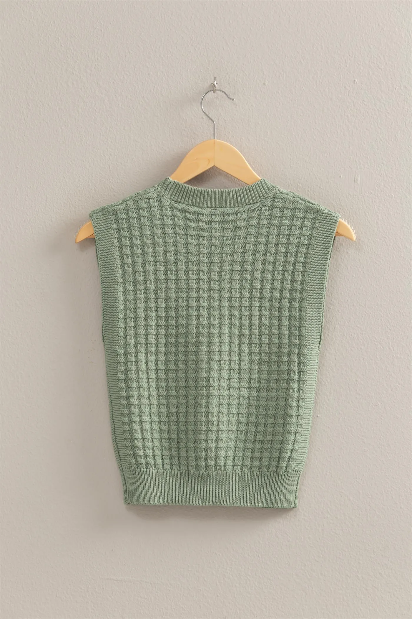 DZ25A709-Crew Neck Textured Sweater Vest
