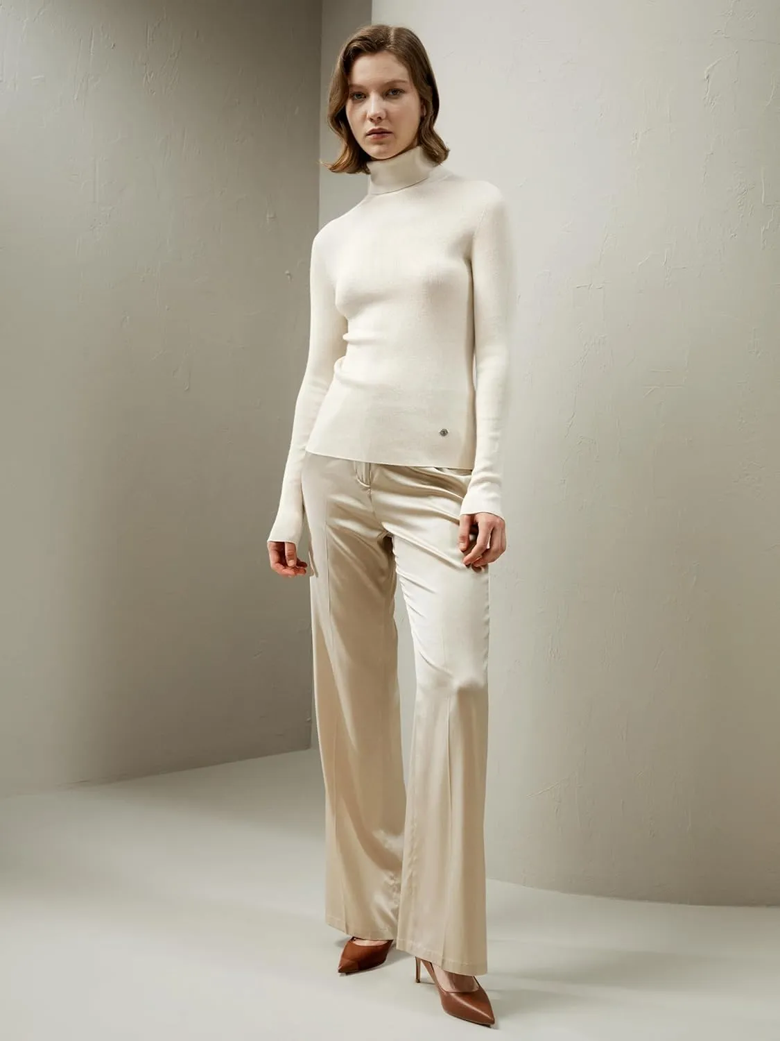 LilySilk Basic Silk Knit Sweater for Women Versatile Silk Cashmere Pullover with Slim Fit Lapel Collar Turtleneck Fall Winter