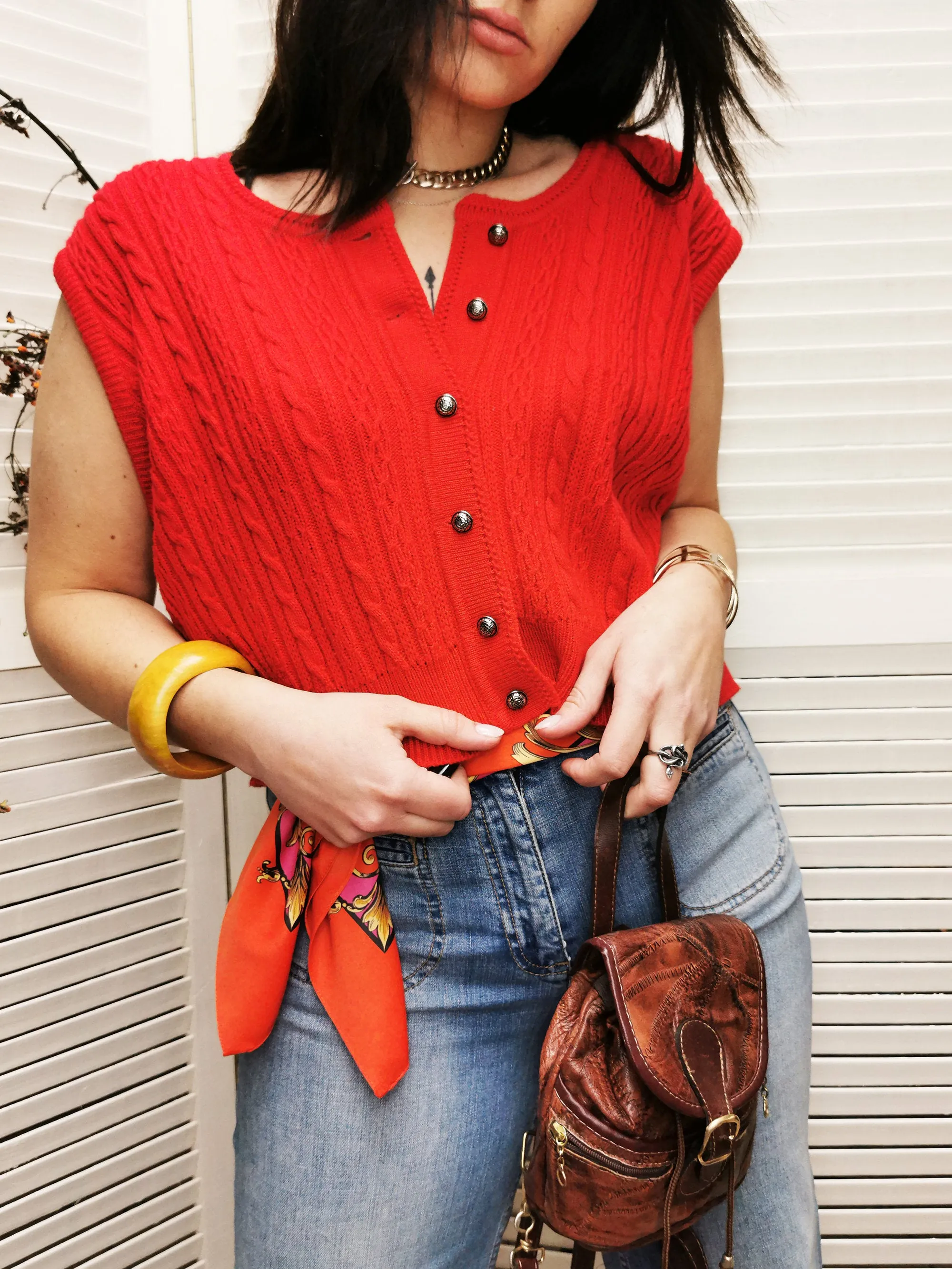 Vintage 90s minimalist red knit sleeveless sweater top